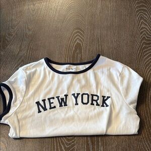 Wild Fable White and Black Short Sleeve Tee